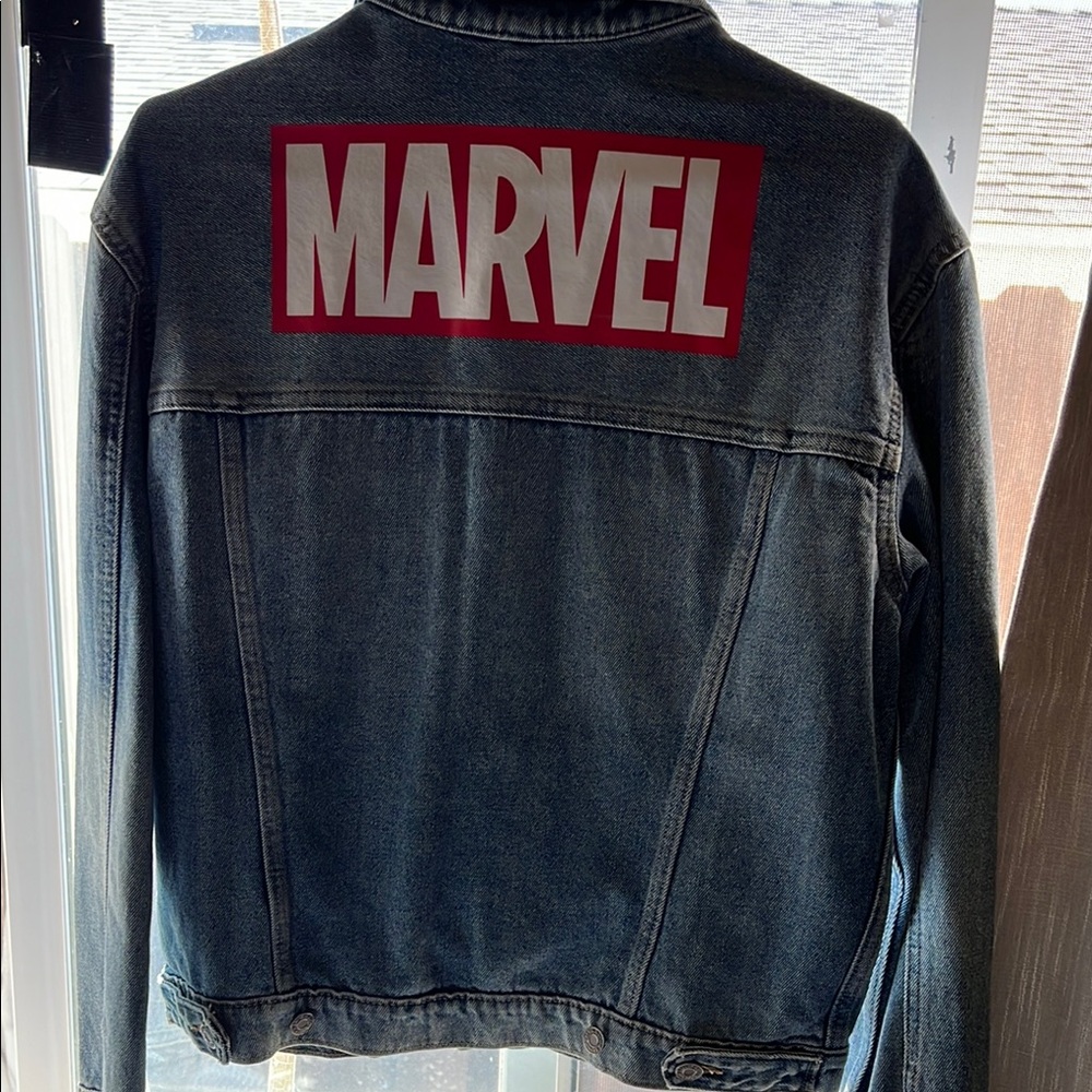 Levi's Dark Wash Denim Jacket